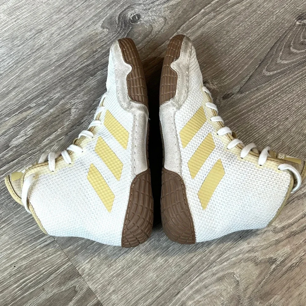 Adidas‎ Tech Fall 2.0 Wrestling Shoes White Vegas Gold Youth 3 UK 2.5 EU 35